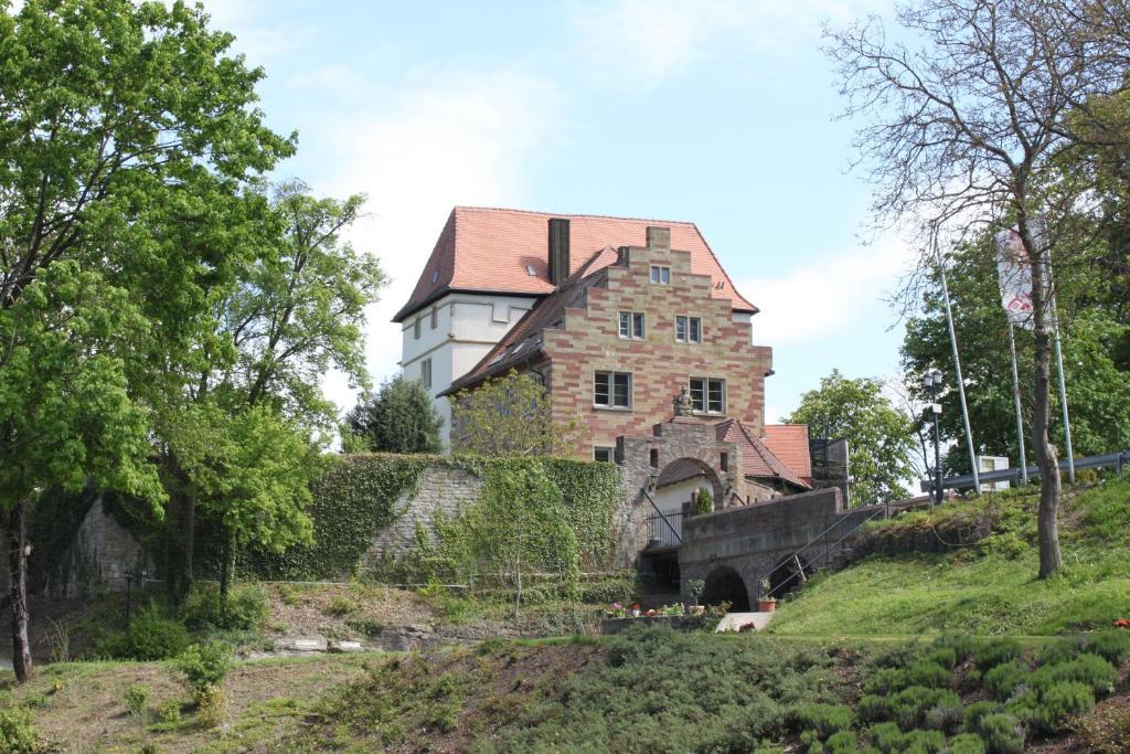 Schloss Neuburg 호텔 모스바흐 외부 사진